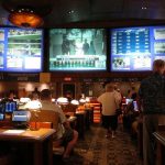 A game of chance: know the hands in online poker